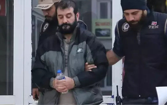 FETÖ'den Gözaltına Alınan Eski Kaymakam Erhan Özdemir Tutuklandı