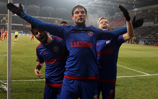 Evgen Seleznev Kardemir Karabükspor'dan Ayrıldığını Açıkladı