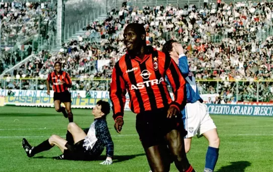 Efsane Futbolcu Devlet Başkanı Oldu