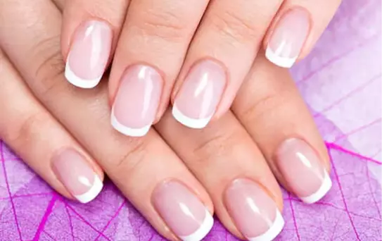 Evde Fransız Manikürü (French Oje) Nasıl Yapılır?