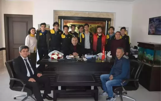 Bozyazı Anadolu Lisesi Voleybol Takımı Şampiyon Oldu