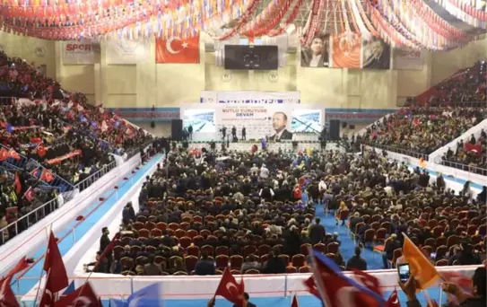 AK Parti Şanlıurfa'da Eski Başkanla Devam Dedi