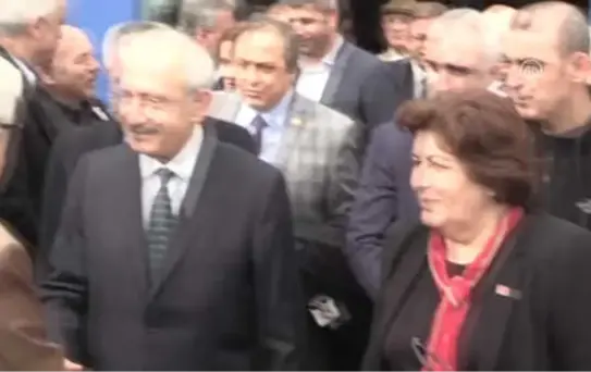Kılıçdaroğlu, CHP Pm Üyesi Yavuz Karan'ın Cenaze Törenine Katıldı