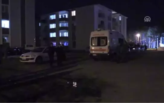Tankçı Uzman Çavuş Kart'ın Eşine Şehadet Haberi Verildi