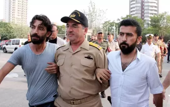 Mersin'deki Darbe Girişimi Davasında 8 Kişiye Ağırlaştırılmış Müebbet Verildi