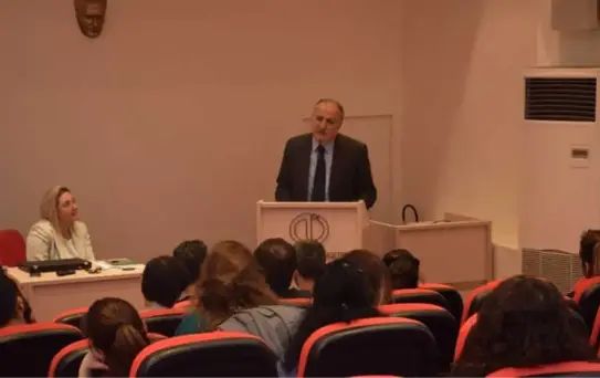 Polen Atlasları, Alerji ve Koruma' Kırmızı Salon'da Konuşuldu