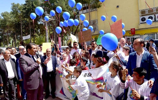 Ceylanpınar'da Dünya Otizm Günü Kutlaması