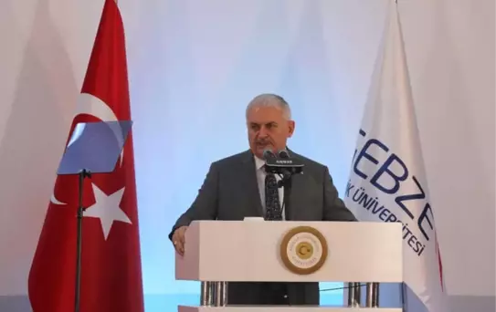 Başbakan Yıldırım: 'Demokrasiye Darbe Vurmak İsteyenler Bunu Başaramayınca Ekonomi Üzerinden Yeni...
