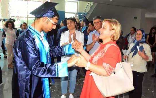 Doğduğunda 'Yaşaması Mümkün Değil' Dendi, Bugün 21 Yaşında