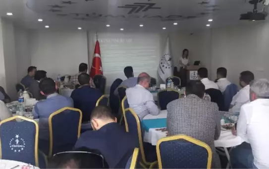 Tümsiad 'Dan 'Çek- Senet Hukuku' Semineri