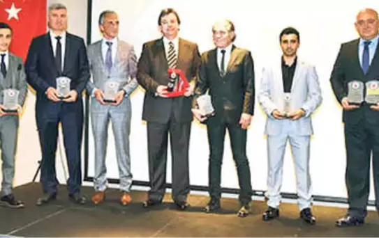 Yılın Jokeyi Ahmet Çelik