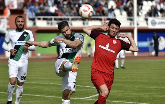 Tff 2. Lig: Gümüşhanespor: 1 - Sakaryaspor: 4
