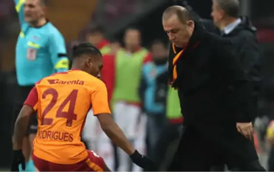 Galatasaraylı Rodrigues, Fatih Terim'e Övgü Yağdırdı: Baba Gibi