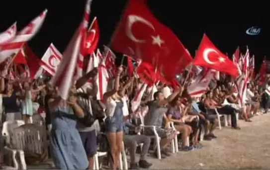 KKTC'de 'Şafak Nöbeti' Coşkuyla Kutlandı