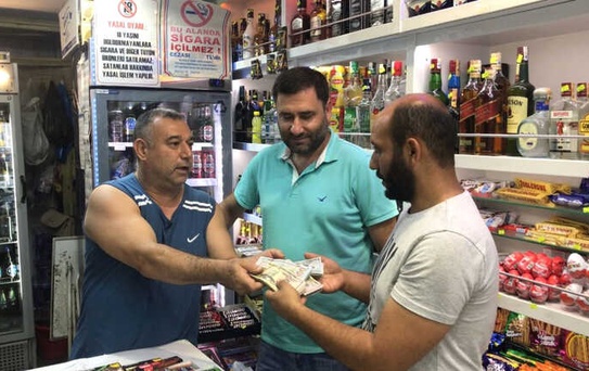 Kuşadası'nda 'İnsanlık Ölmemiş' Dedirten Hareket