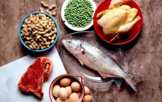 25 Yıllık Araştırma: Düşük Karbonhidratlı Beslenme, Bitkisel Gıdalar Yoksa İnsan Ömrünü Kısaltabilir