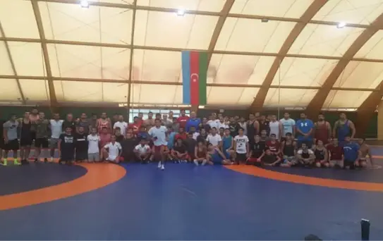 A Milli Serbest Güreş Takımı Bakü'de
