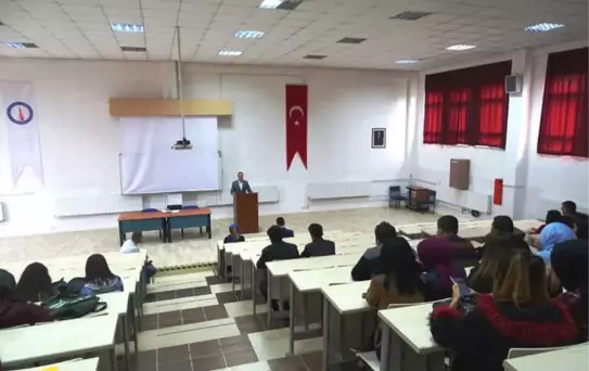 Hisarcık'ta Üniversite Öğrencileri 'Mevlid-i Nebi Gençlik Bilgi Yarışması' Hakkında Bilgilendirildi