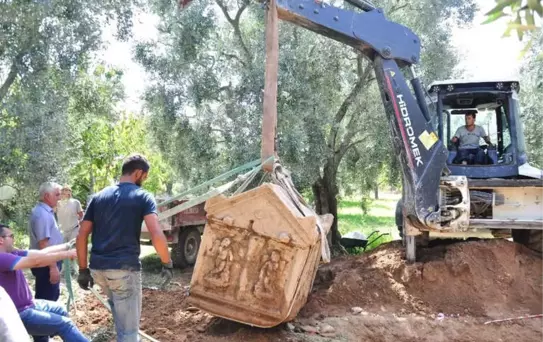 Kamulaştırılan Tarlada 3. Lahit İçin Kazılar Yeniden Başladı