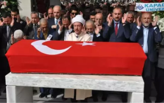 Eski Milletvekili Oya Akgönenç İçin Meclis'te Tören (2)