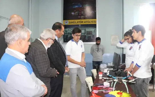 Öğrenciler Havacılık Sektörünü Yakından Takip Ediyor