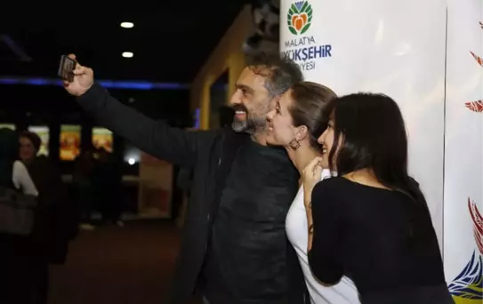 Borç' Filmi Ekibi Malatyalılarla Buluştu