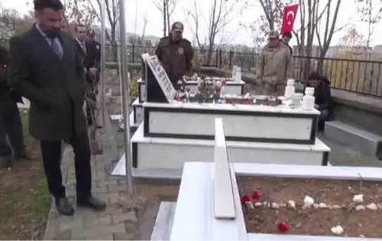 Beşiktaş'taki Terör Saldırısı - Şehit Polis Memurları Yılmaz ve Horoz Memleketlerinde Anıldı - Muş/