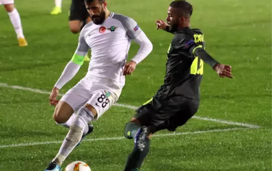 Akhisarspor Puanla Veda Etti