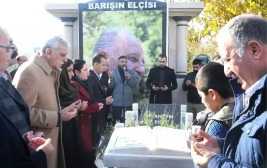 Şerafettin Elçi Ölümünün 6. Yıl Dönümünde Anıldı