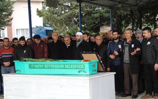 Kazada Ölen İş Adamı Toprağa Verildi