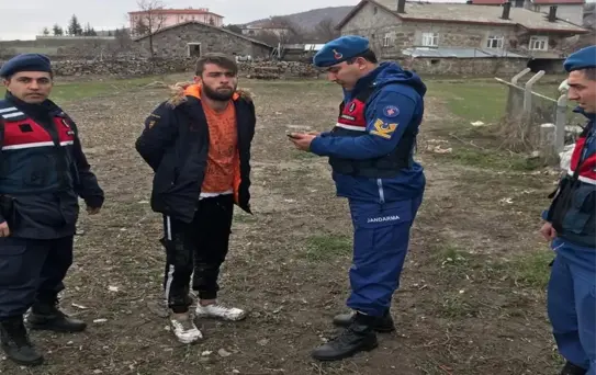 Cinayetin Zanlısı Saklandığı Menfezde Yakalandı