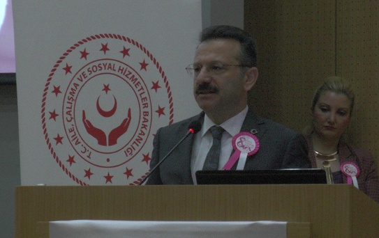 Kadınlar 8 Mart'ta 'Korkma, Sinme, Şiddete Dur De' Projesinde Buluştu