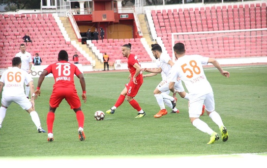 Spor Toto 1. Lig: Balıkesirspor Baltok: 1- Adanaspor: 0