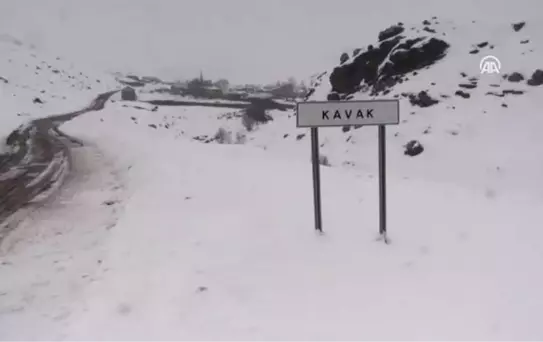 Babasından Devraldığı Muhtarlığı 60 Yıldır Sürdürüyor