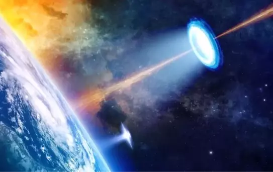 Bilim İnsanları: 'Uzaylılar Bizi Çoktan Buldu, Hayvanat Bahçesinde Tutuyorlar'