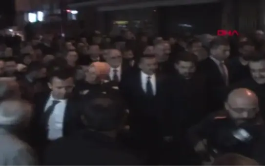 Aydın Bakan Selçuk Pide Hamuru Açtı