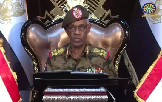 Sudan'da Darbe: Protestocular Ordunun İlan Ettiği Sokağa Çıkma Yasağına Karşı Çıkıyor