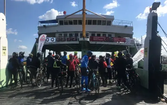 İdo, Çocuk Bayramı'nı Bisikletlerle Karşıladı