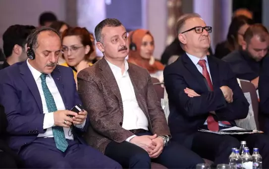 Başkan Büyükakın, 'Dünya Kentleri İçin Doğru Tasarım Yapmak Elimizde'