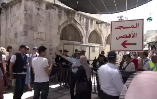 Filistinlilere 'Cuma' Eziyeti