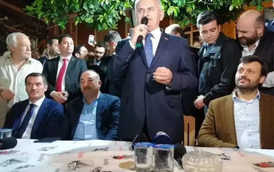 Binali Yıldırım: 'Oyların geriye kalan yüzde 90'ı sayılsaydı sonuç çok fazla farkla değişirdi'