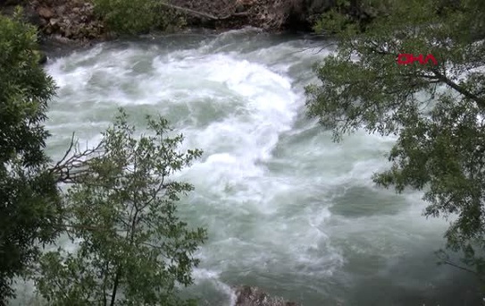TUNCELİ Kayıp çobanın cep telefonu ve şapkası bulundu