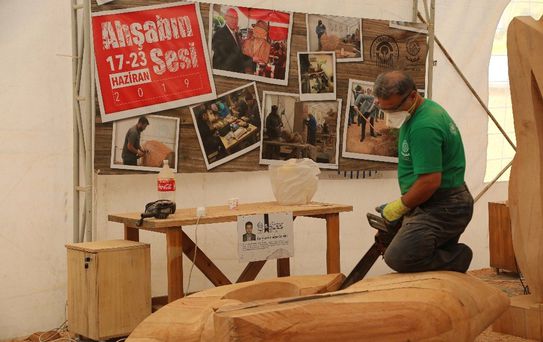 Ahşap Heykel Festivali dolu dolu geçiyor