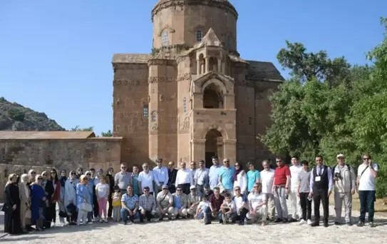 Hukukçular Van'da buluştu