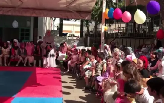 170 kız öğrenci 'Yaz Kur'an Kursu'ndan mezun oldu