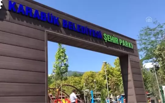 Denetimli serbestlik yükümlüleri çevre temizliği yaptı