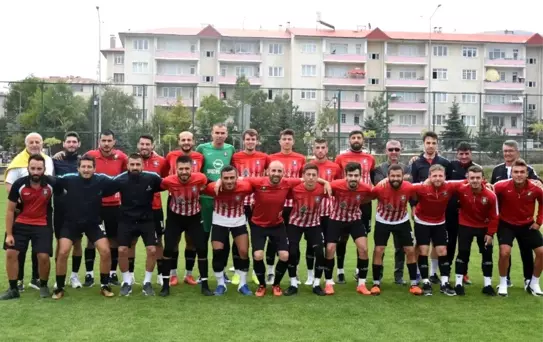 Cevizli Anadolu Spor Kulübü Başkanı Karakelle: 'Şampiyonluğu göğüsleyeceğiz'