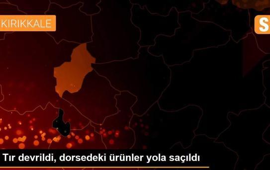 Tır devrildi, dorsedeki ürünler yola saçıldı