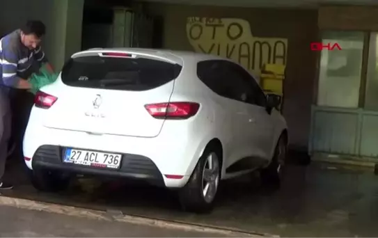 Gaziantep kayıp papağanına 101 gün sonra kavuştu