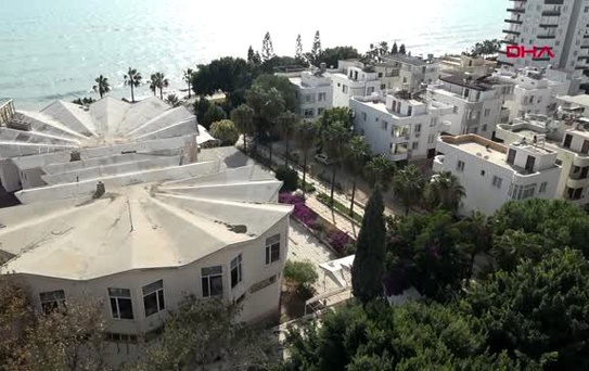 Mersin '700 dairelik sitenin yöneticisi kim' tartışması